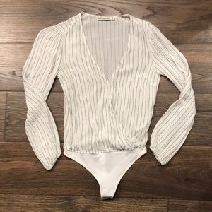 White Abercrombie body suit.